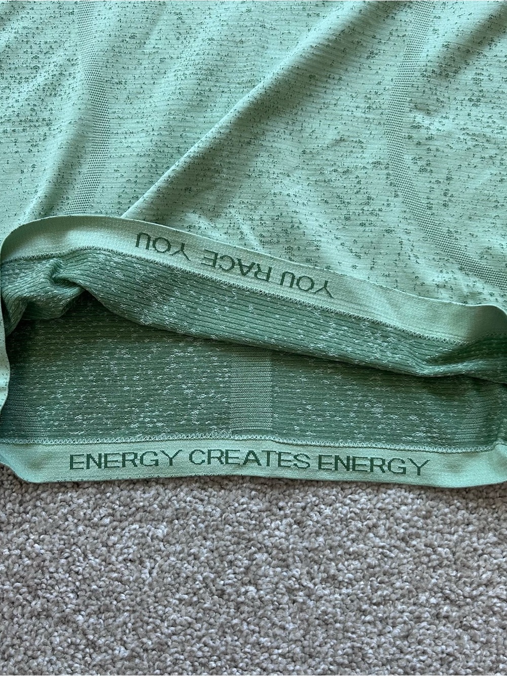 Lululemon Swiftly Tech LS Shirt Size 4 Green Heathered Thumbholes Breathable Gym - Picture 8 of 11